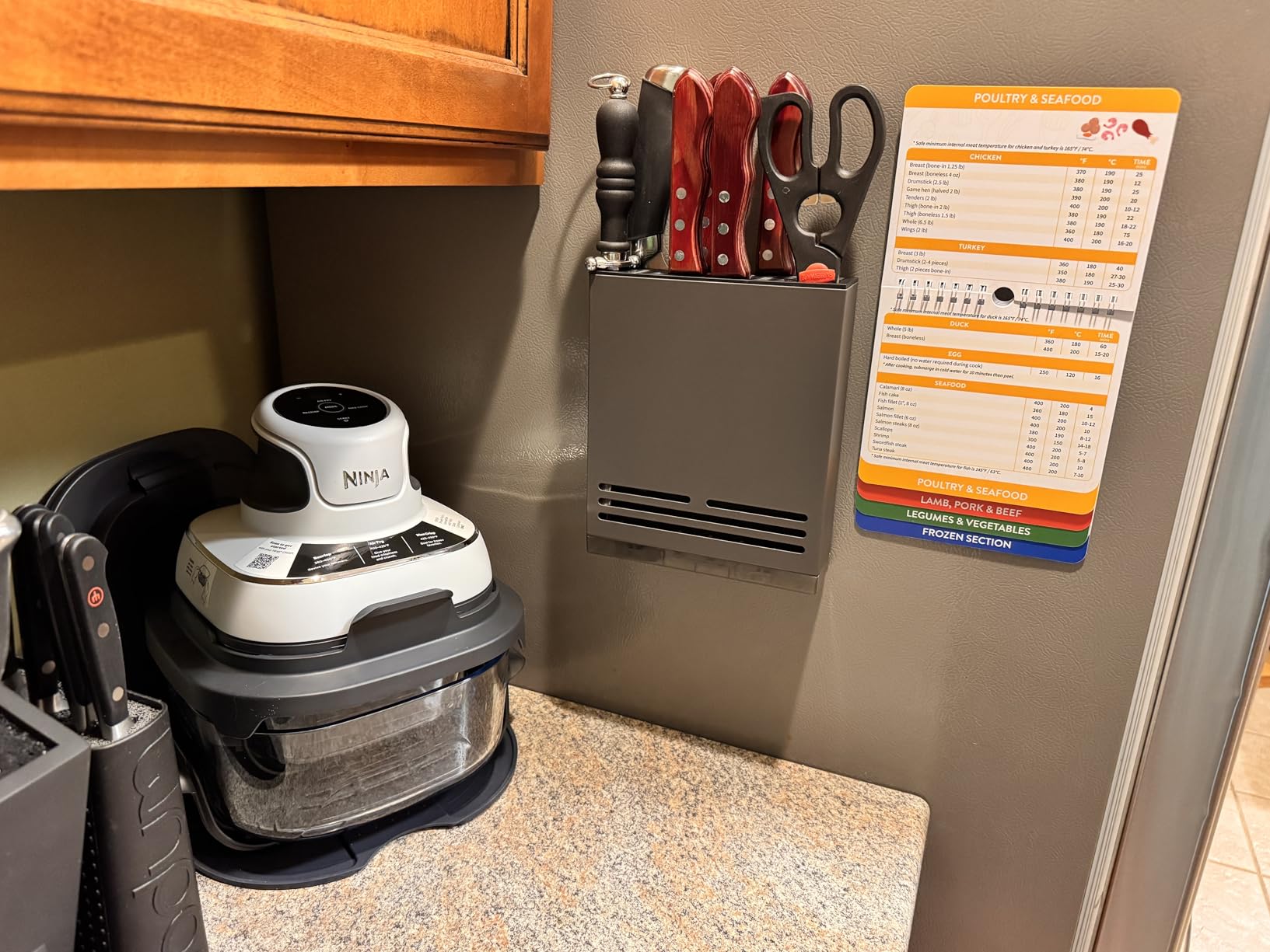 Air Fryer Cheat Sheet Magnets Booklet - Cooking Times Guide & Cookbook customer photo 1