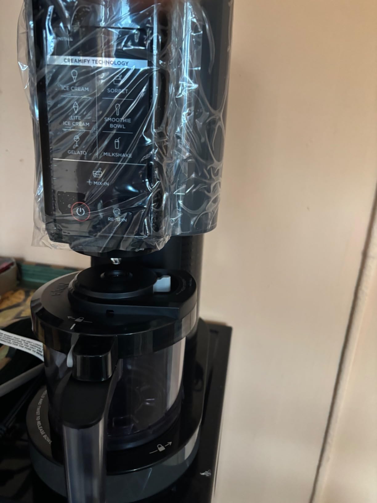 Ninja® CREAMi® 7-in-1 Ice Cream Maker, Ice Cream, Gelato & more, NC299AMZ customer photo 1