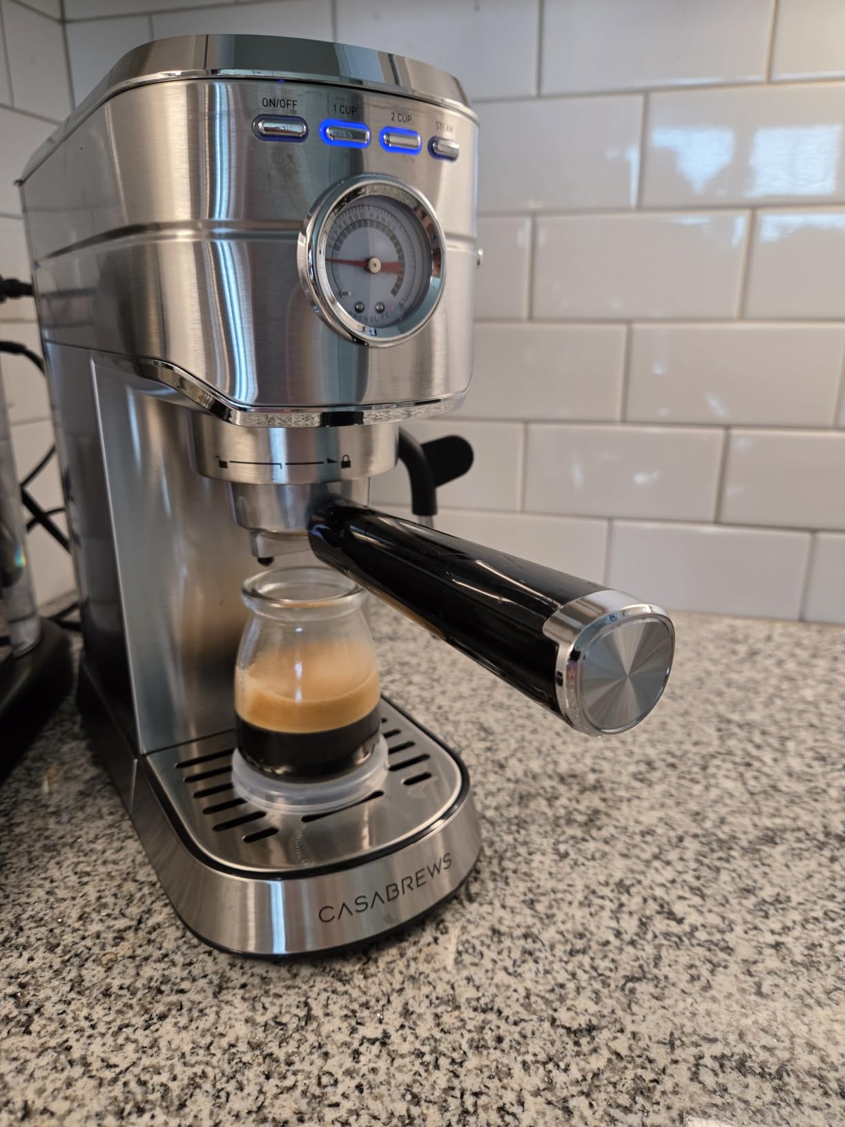 CASABREWS CM5418 Compact Espresso Machine with Milk Frothing Steam Wand customer photo 1