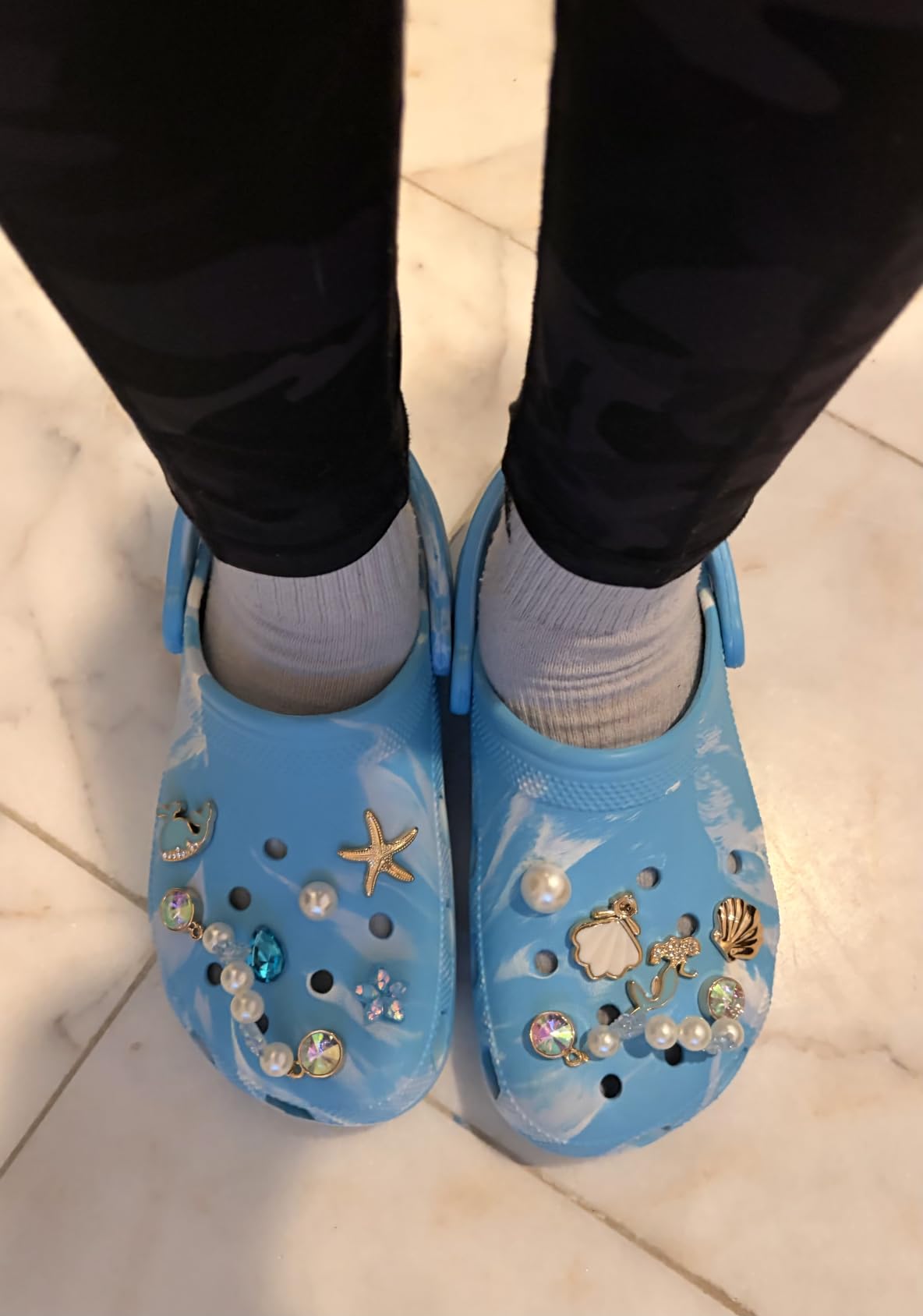 Crocs Unisex-Adult Classic Marbled Tie-dye Clogs customer photo 2