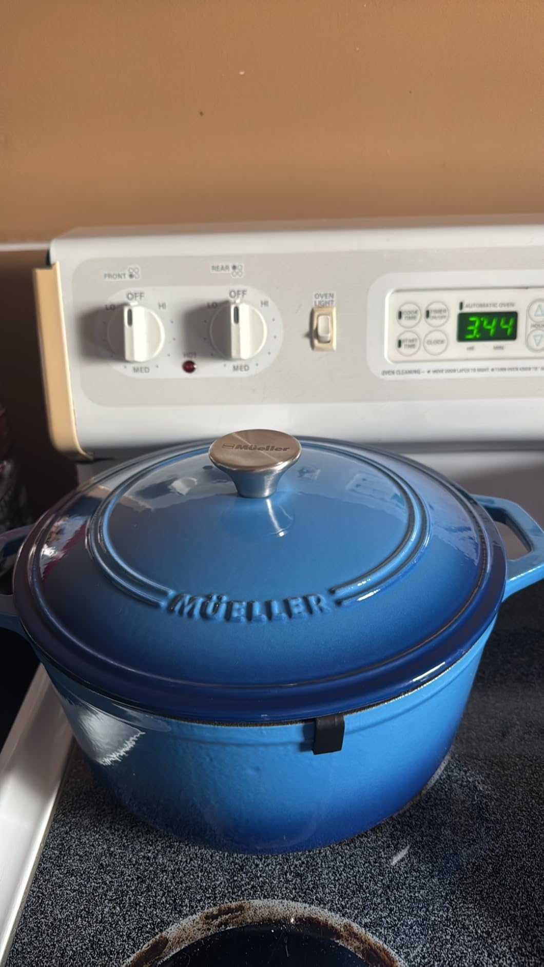Mueller DuraCast 6 Quart Enameled Cast Iron Dutch Oven Pot with Lid customer photo 2