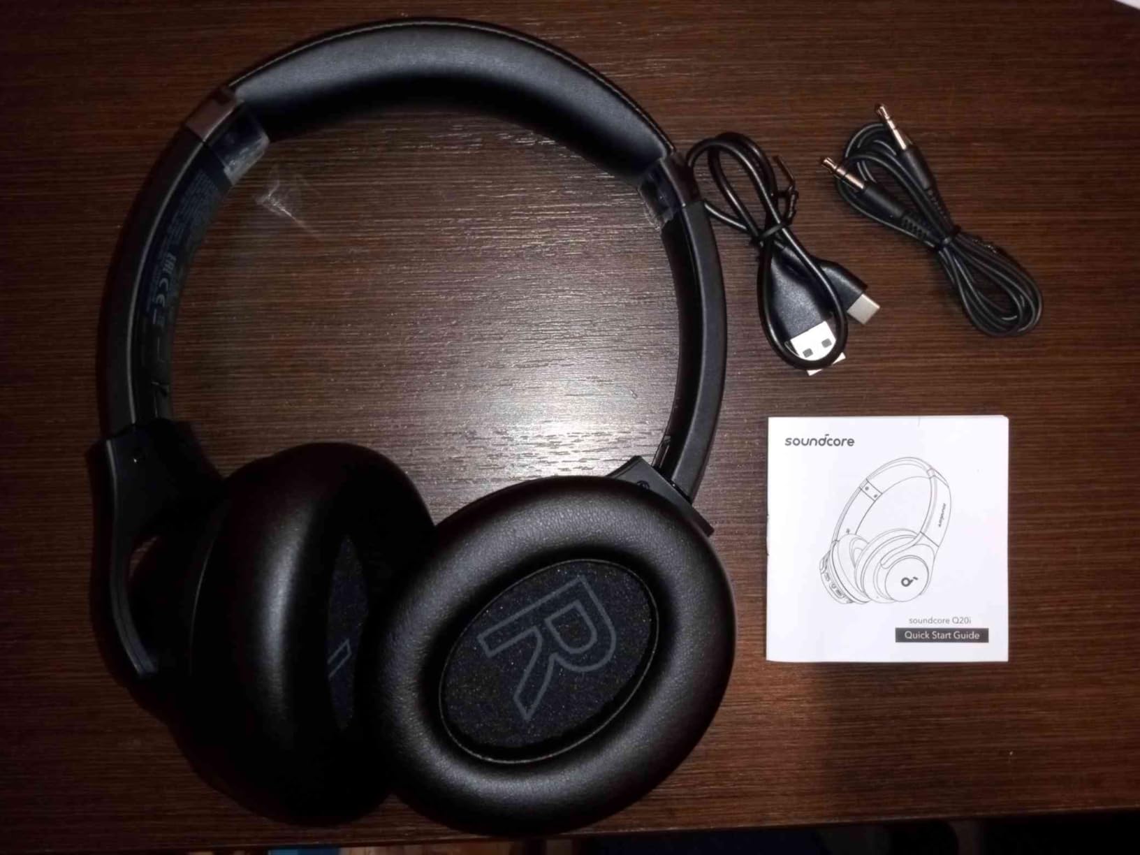 Soundcore by Anker Q20i Hybrid Active Noise Cancelling Headphones, White customer photo 1