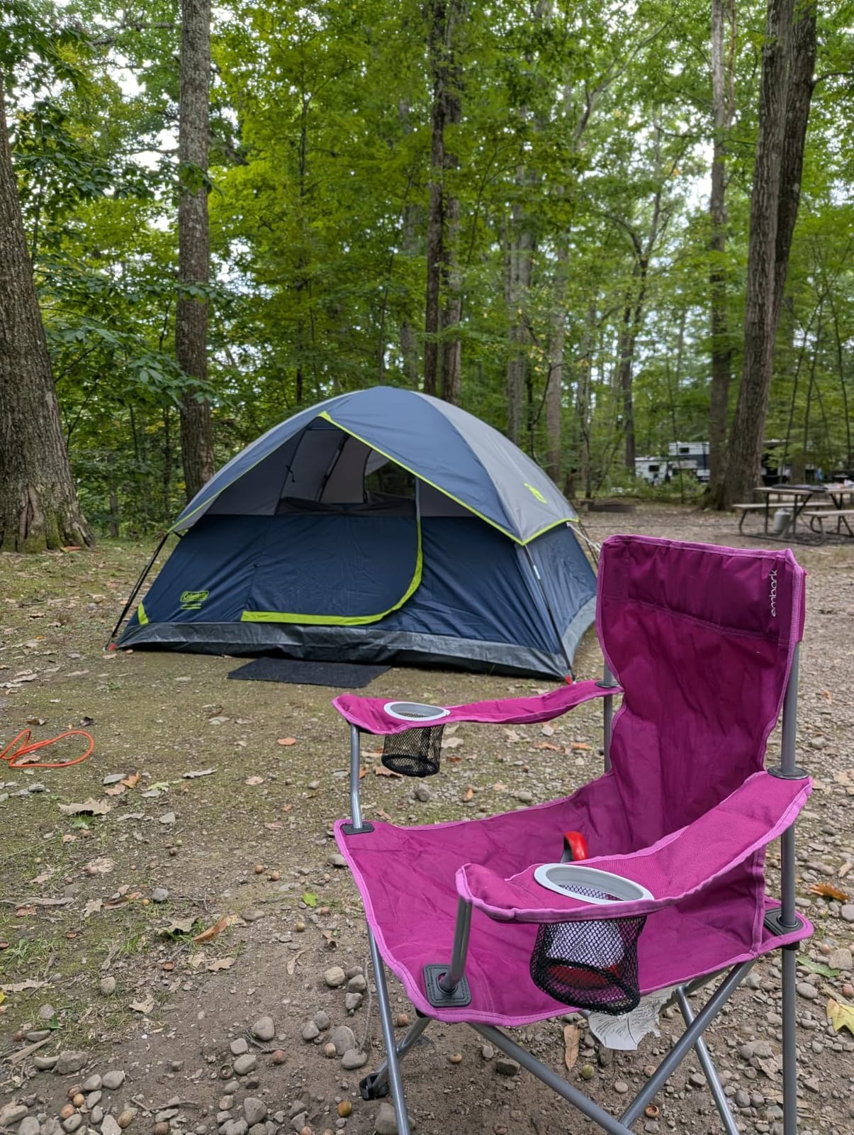 Coleman Sundome Camping Tent with Rainfly, 2/3/4/6 Person Tent Sets Up in 10 Mins, Weatherproof Shelter for Camping, Festivals, Backyard, Sleepovers, & More customer photo 1