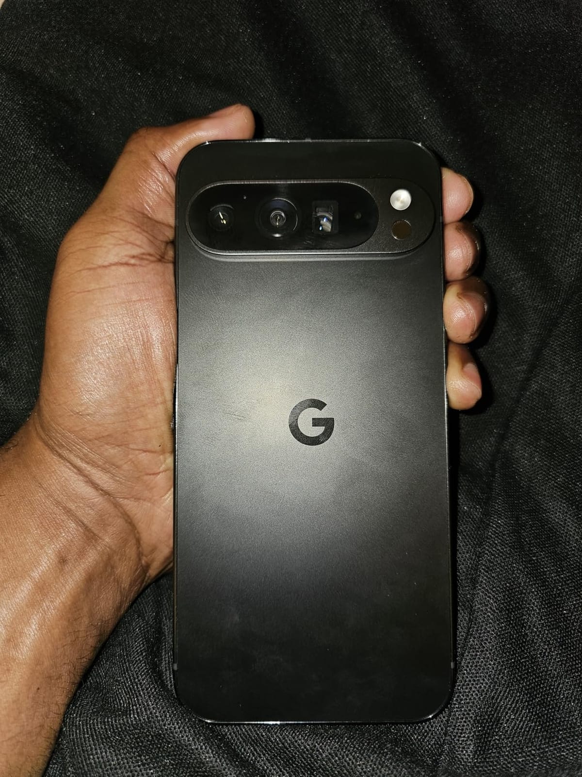 Google Pixel 9 Pro XL, 128GB, Obsidian - Unlocked (Renewed) customer photo 2