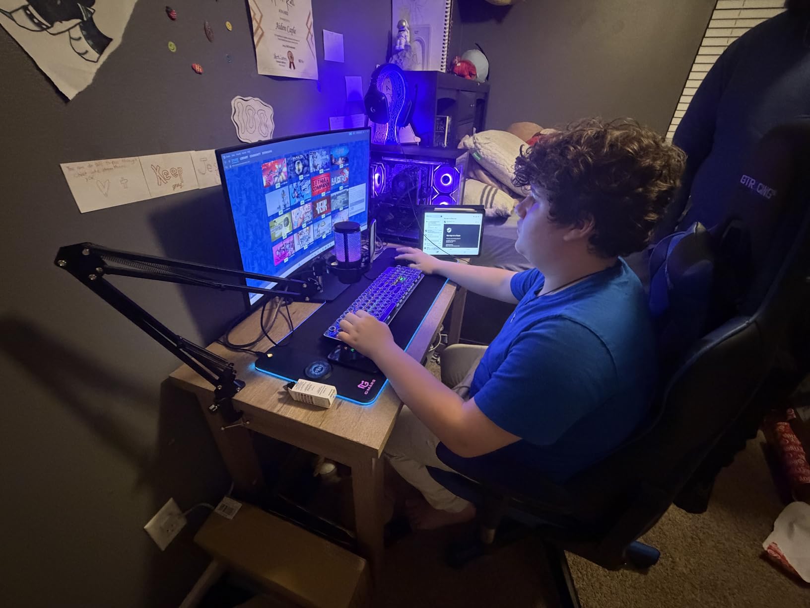 YAWYORE Gaming PC Desktop Computer AMD R5 5600GT 16GB 1TB NVMe Towers WiFi customer photo 1