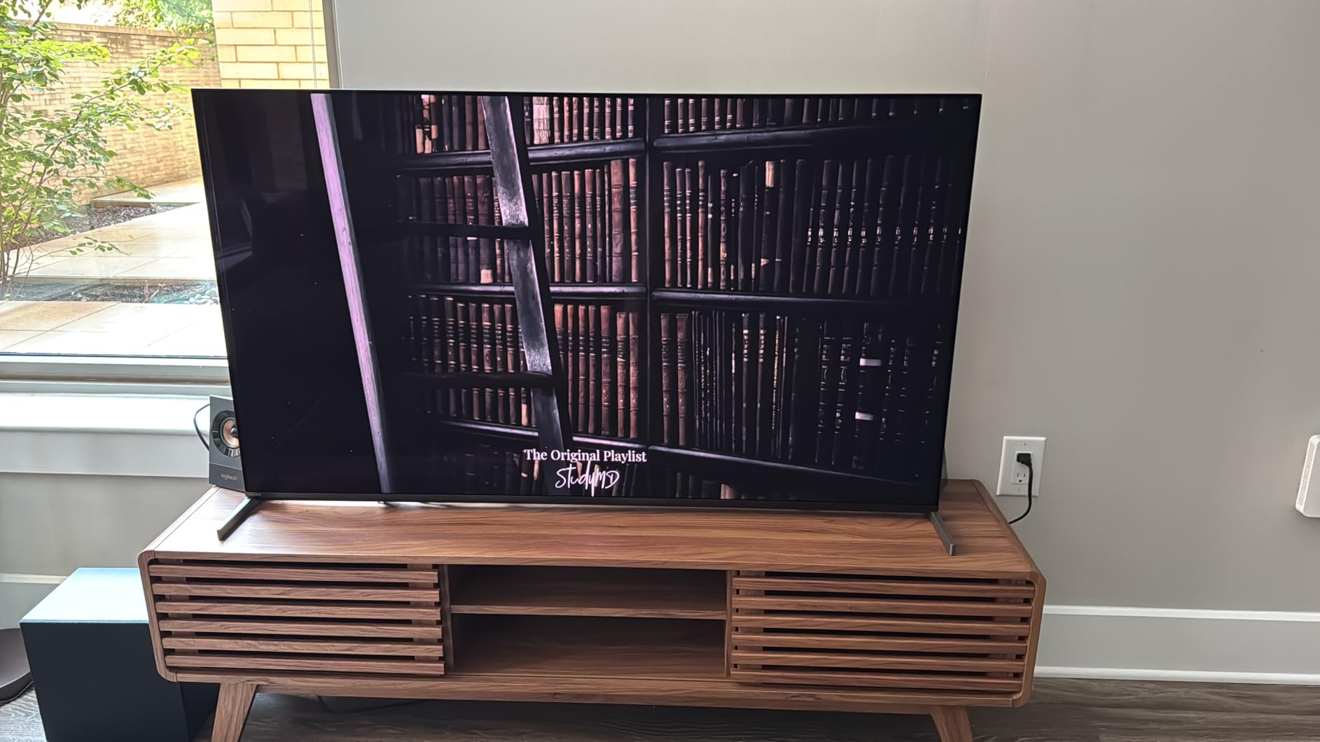 Sony 65 Inch BRAVIA 8 II QD OLED 4K HDR Smart Google TV (K-65XR80M2) customer photo 2