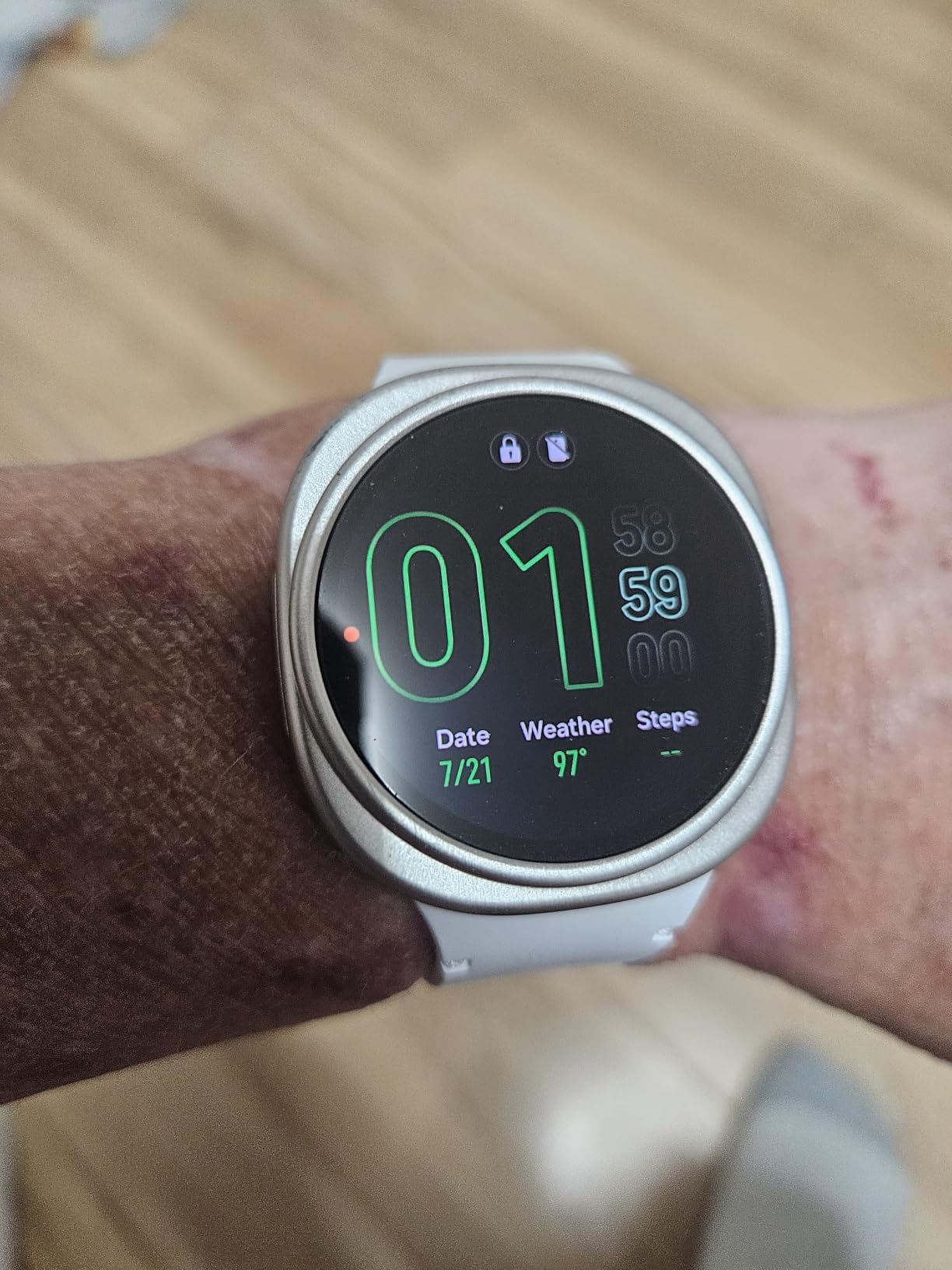 Samsung Galaxy Watch 8 (2025), Graphite, 44mm, Bluetooth Smartwatch customer photo 1
