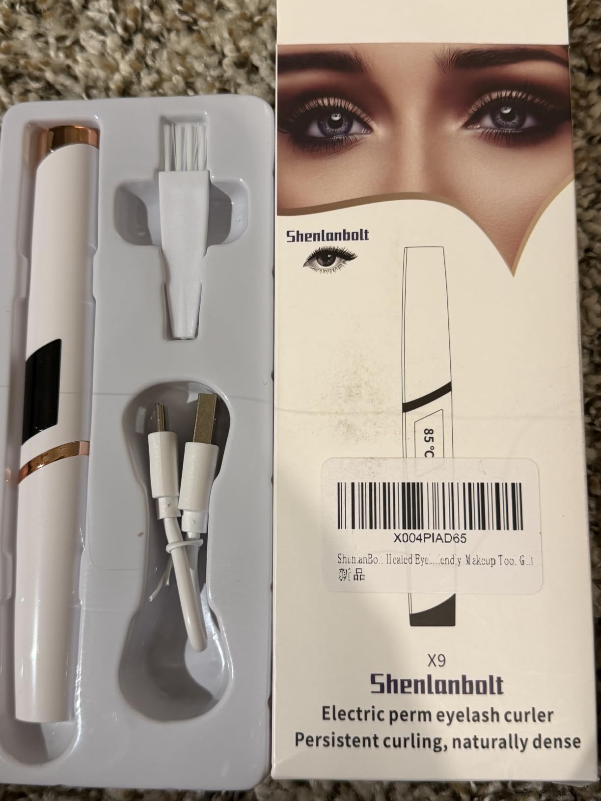 Heated Eyelash Curler for Women, Electric Lash Curler with 10s Fast Heating, 4 Adjustable Temp (65°C-95°C), 24H Curl, USB-C Rechargeable, Ergonomic Design, Travel-Friendly Makeup Tool Gift customer photo 1