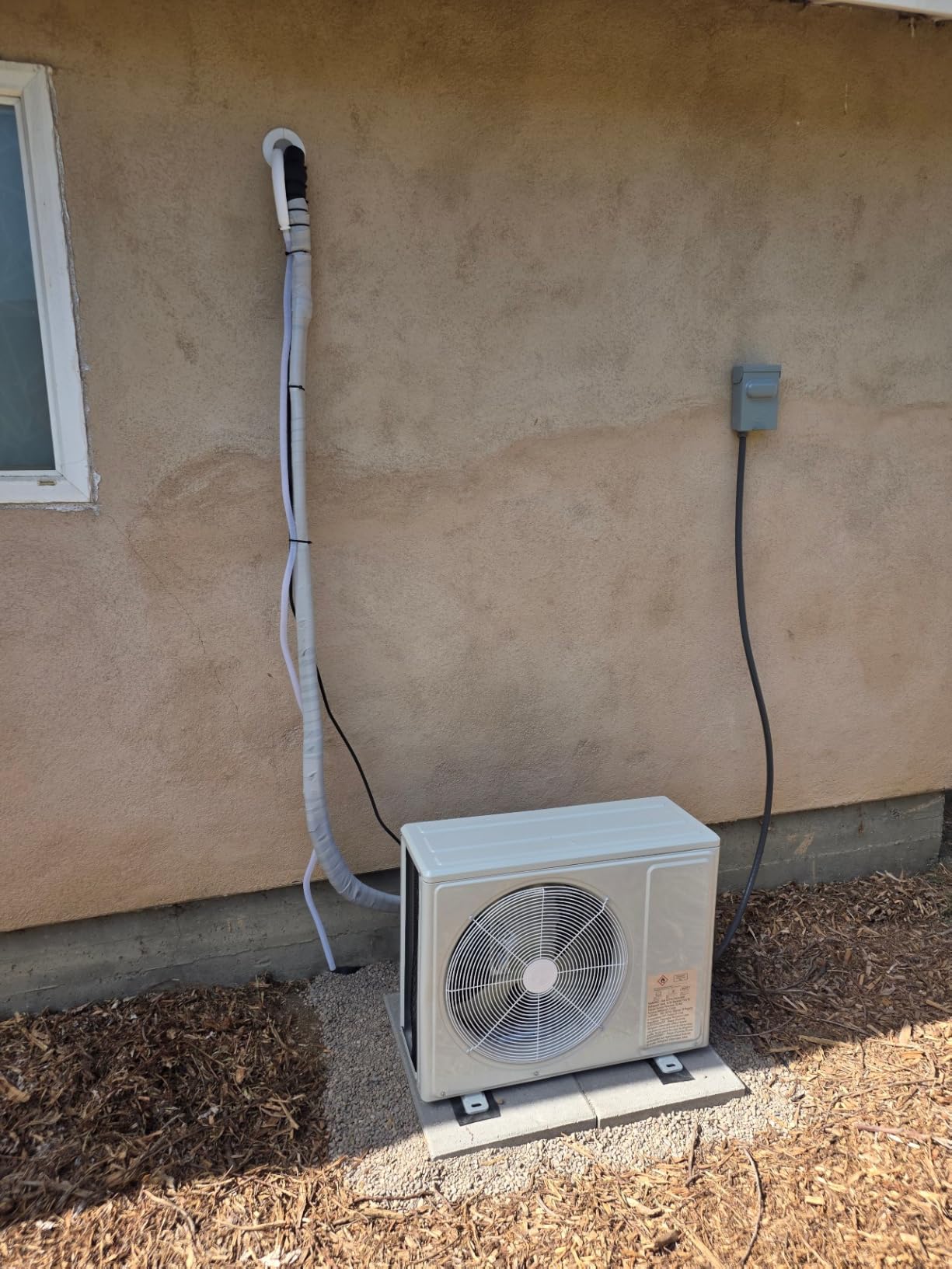 18000BTU Mini Split Air Conditioner Heat Pump, 19 SEER2 Inverter Compressor AC Unit Cools Rooms up to 1250 Sq. Ft, 230V Ductless Split AC with Pre-Charged Condenser & Installation Kit customer photo 1