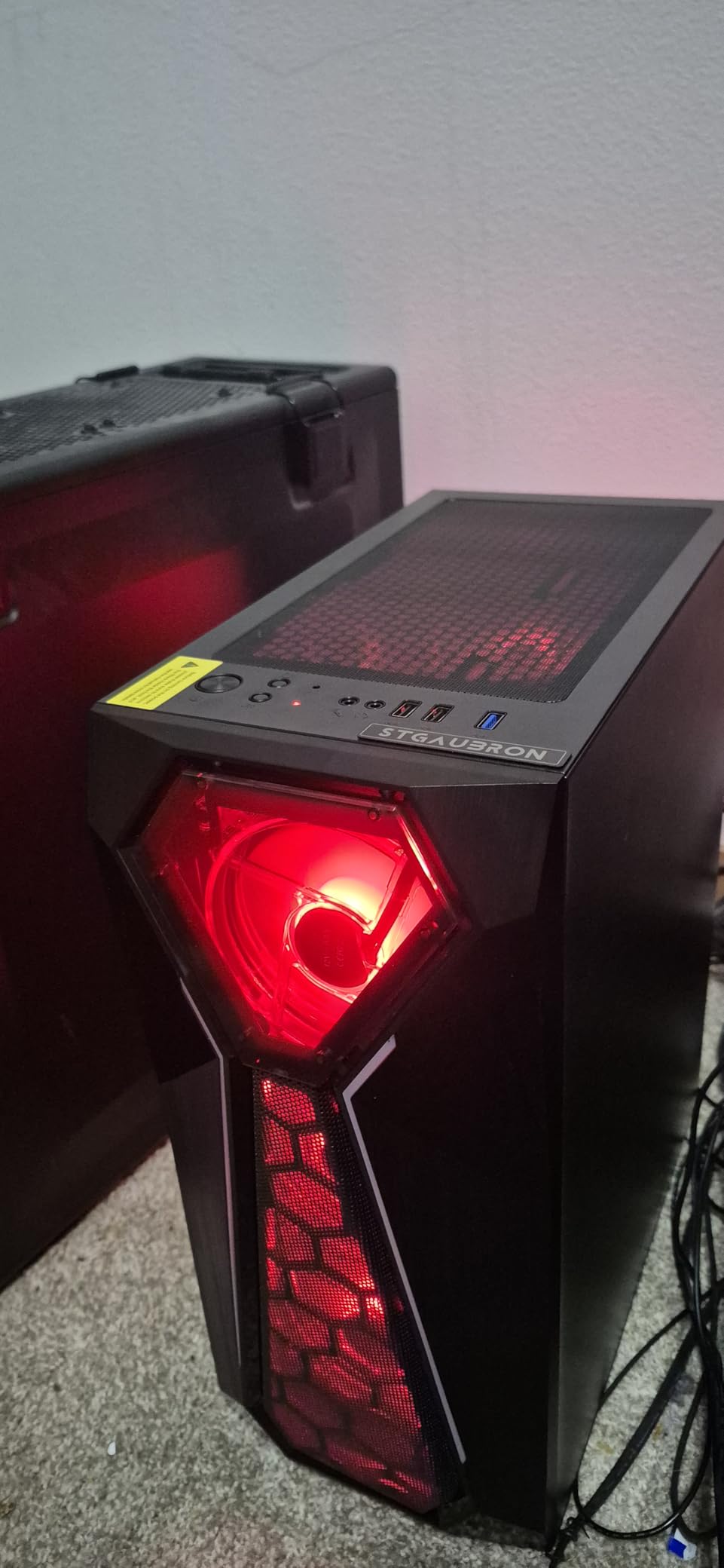 STGAubron Gaming PC Computer Desktop, Intel Core i7 up to 3.9GHz, Radeon RX 580 8G Video Card, 16GB RAM, 1TB SSD, WiFi 6, BT 5.0, RGB Fan x 6, Windows 11 Home customer photo 2