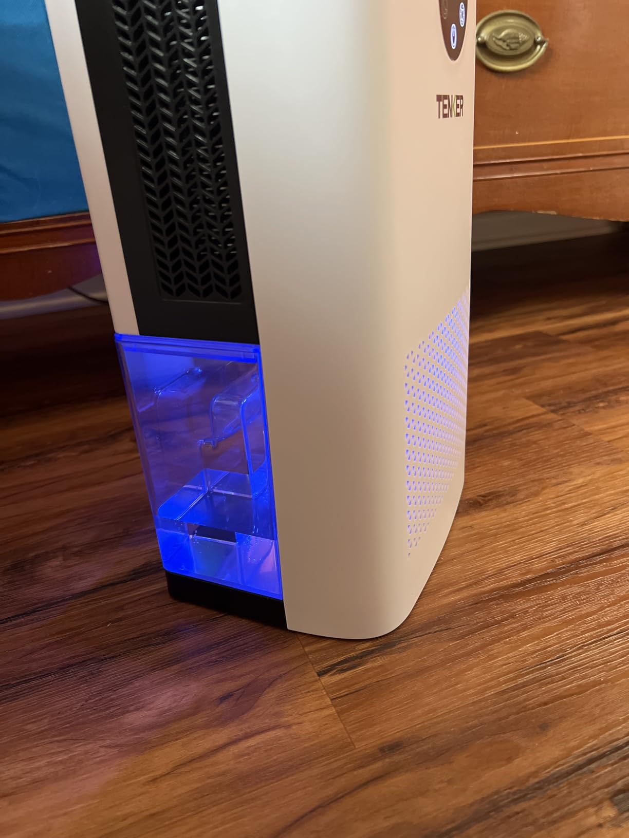 TENKER Dehumidifier for Home, 77oz Water Tank (1000 sq.ft) Dehumidifiers, Quiet Dehumidifier with Auto Shut Off, Sleep Mode, 7-Color LED Light for Closet Bedroom Bathroom RV, White customer photo 1