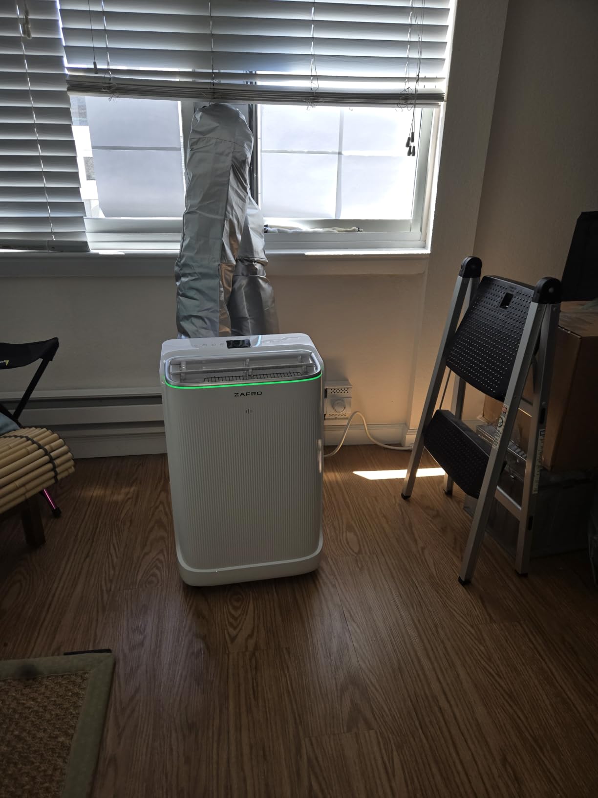 ZAFRO Smart Inverter Portable Air Conditioners, 14000 BTU (10000 BTU SACC) customer photo 2