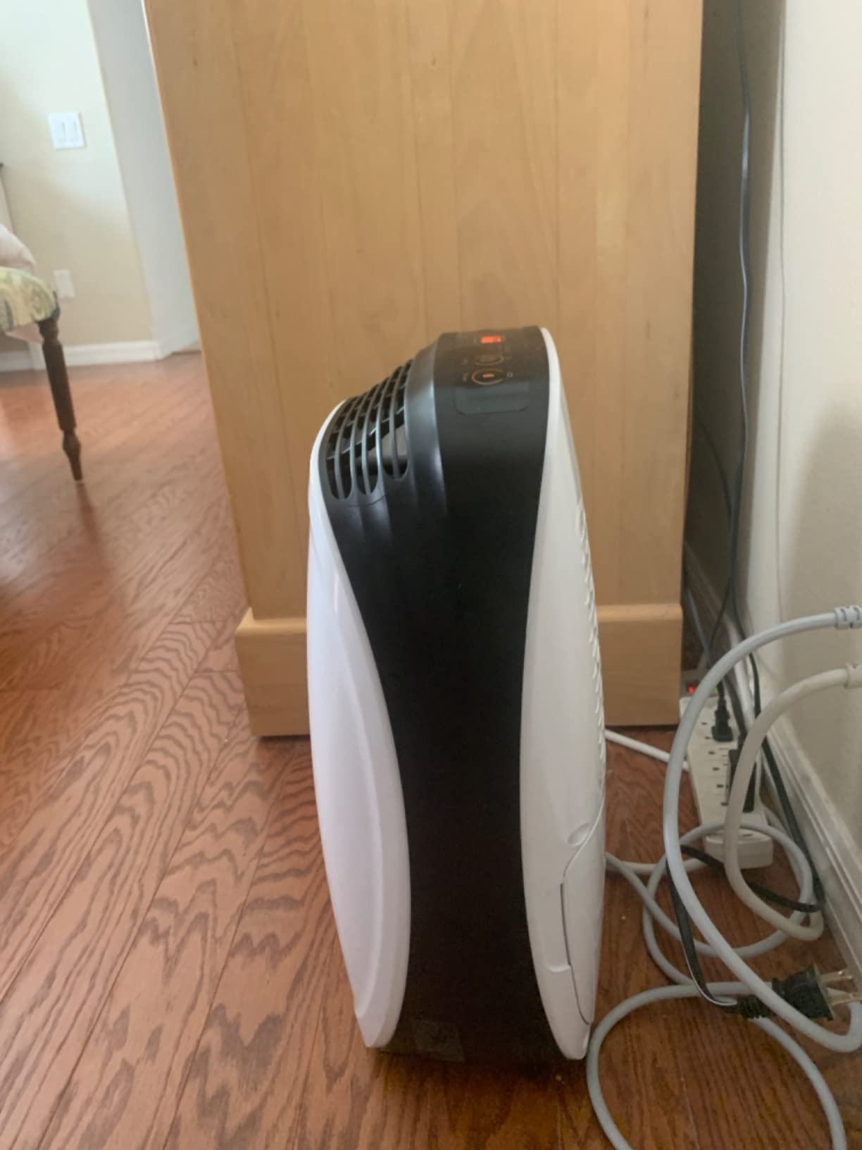 Waykar 23 Pint Energy Star Home Dehumidifier, Ultra Quiet 35 dB customer photo 2