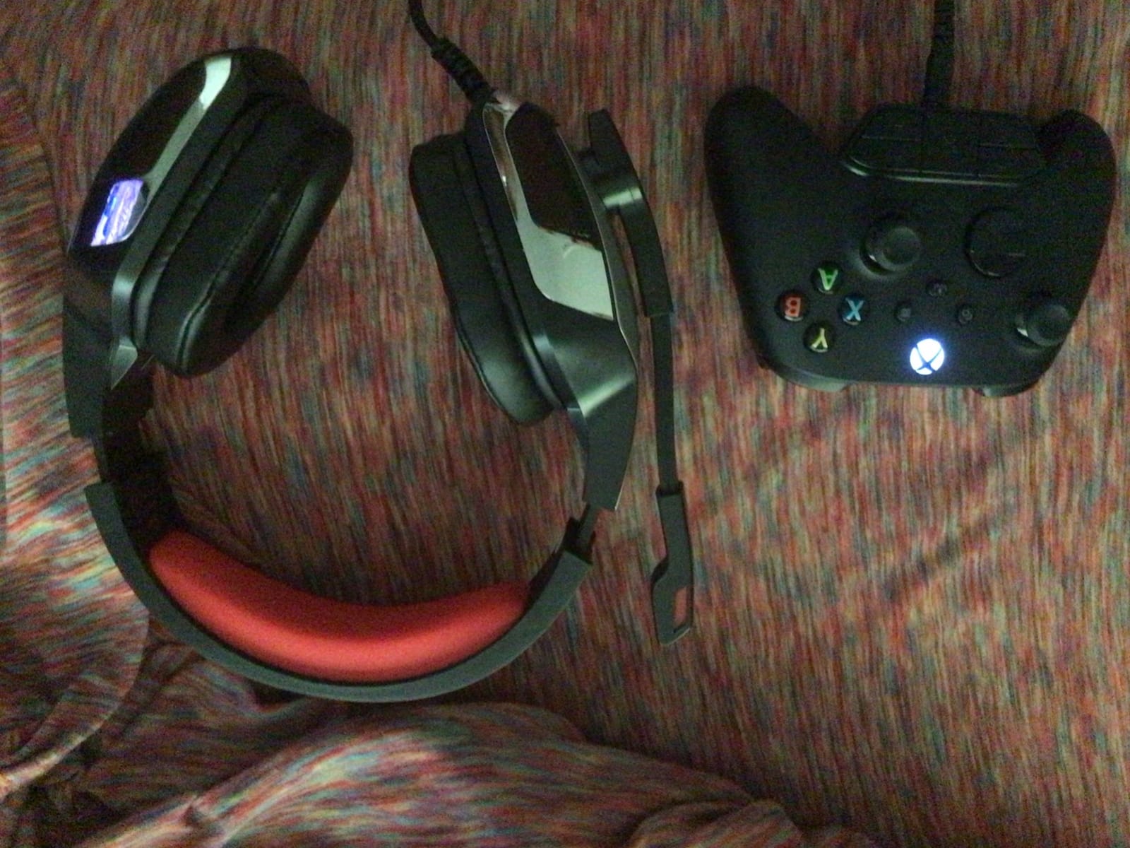 Gaming Headset for Xbox Series X|S Xbox One PS5 PS4 PC Switch Mac, Wired customer photo 1